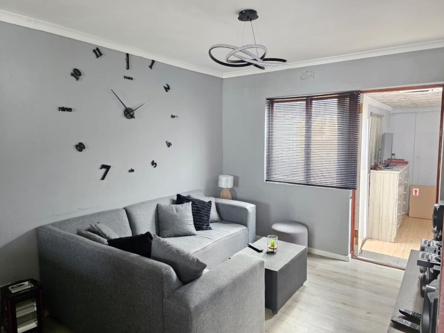 1 Bedroom Property for Sale in Parow Valley Western Cape